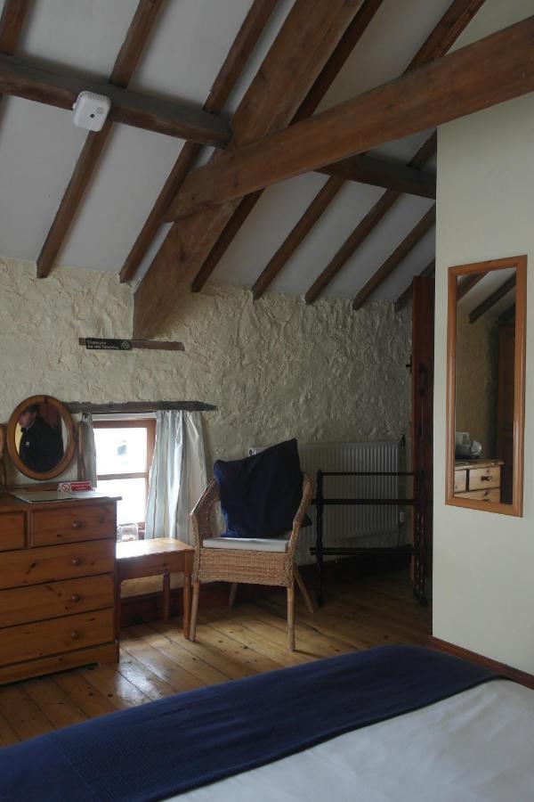バリー The Old Barn Bed & Breakfast エクステリア 写真