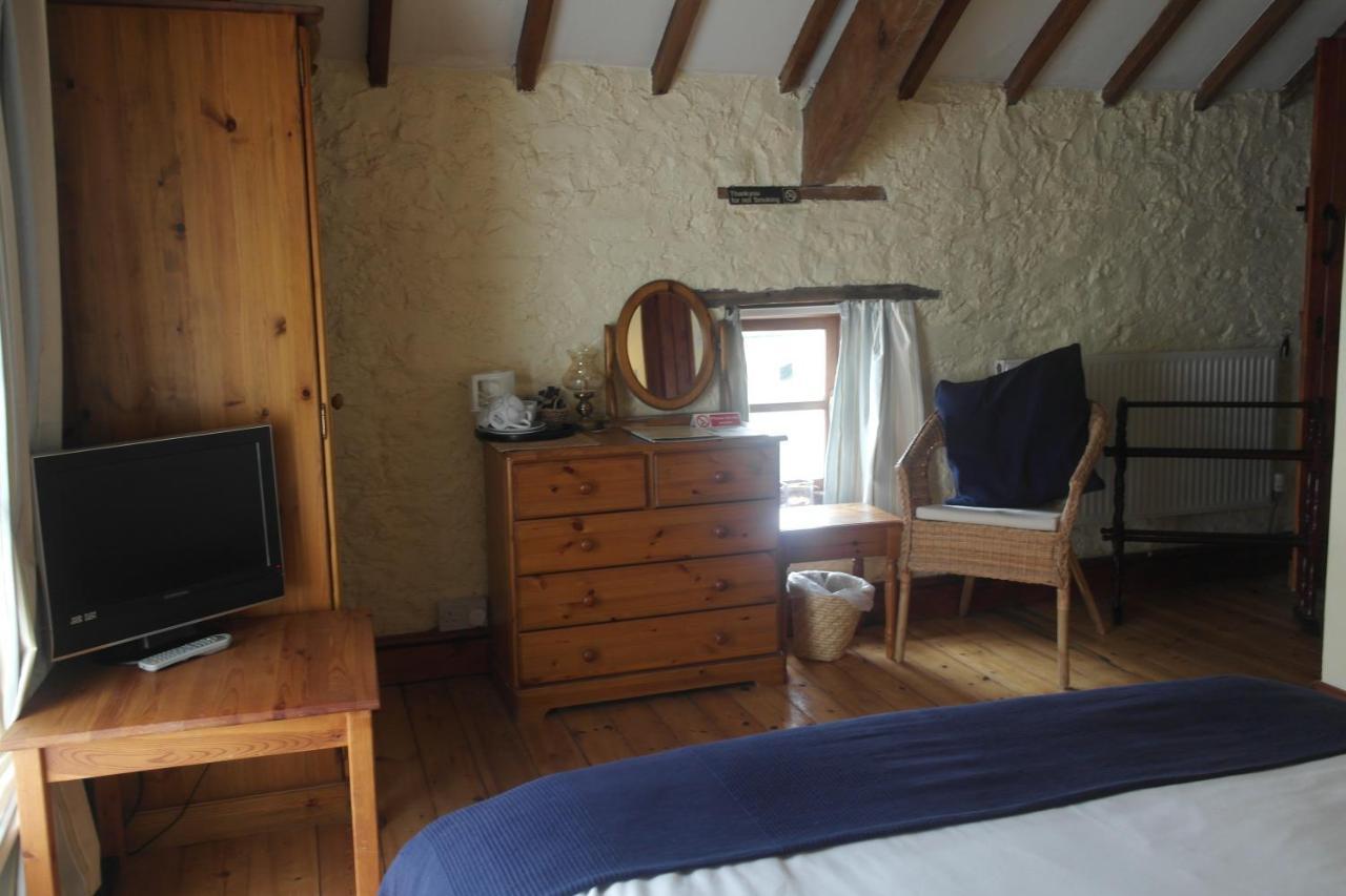 バリー The Old Barn Bed & Breakfast エクステリア 写真